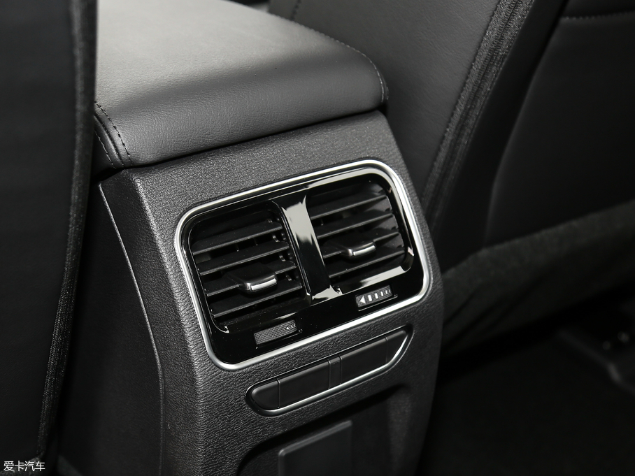 2017H6 Coupe t(bio) 2.0T ք(dng)(q)