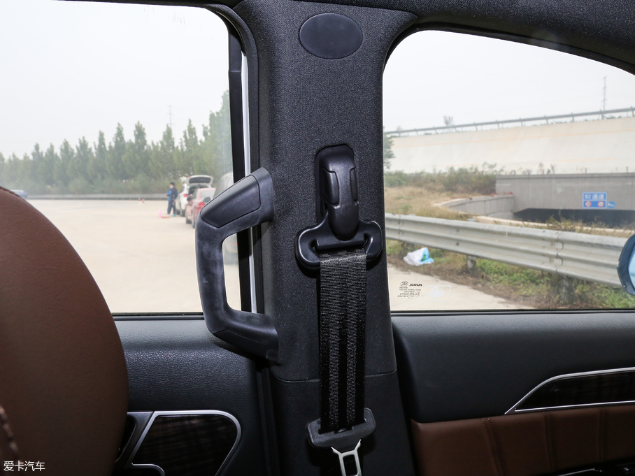 2017H6 Coupe { 2.0T pxσ򌶼