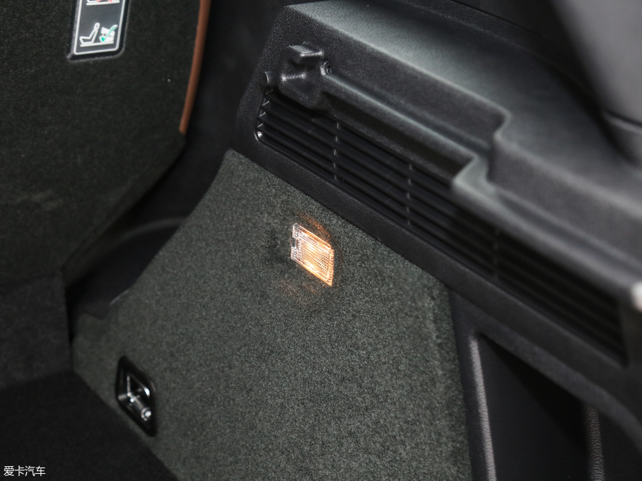 2017H6 Coupe { 2.0T pxσ򌶼