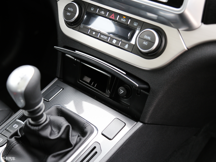 2017H6 Coupe t 2.0T քӃ򌾫Ӣ