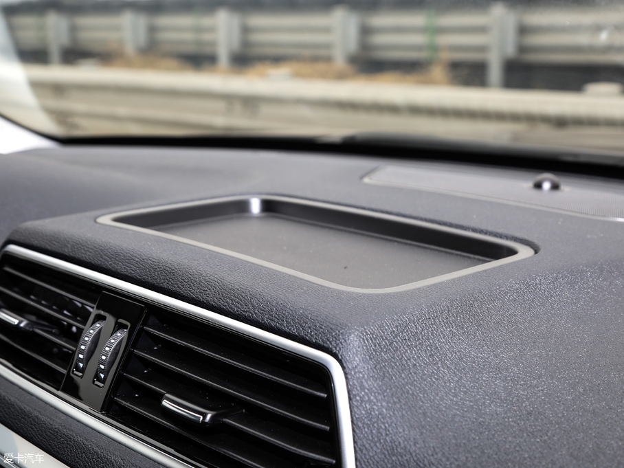 2017H6 Coupe t(bio) 2.0T քӃ(q)Ӣ