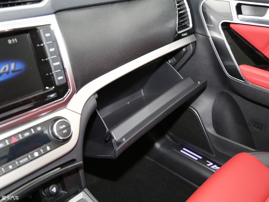 2017H6 Coupe { 2.0T pxσ򌾫Ӣ