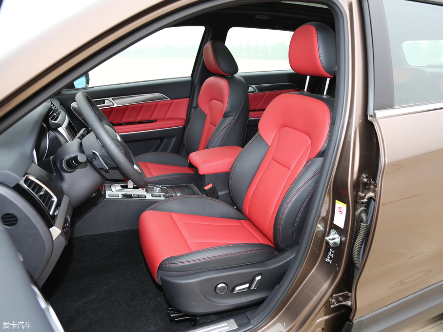 2017�����H6 Coupe �{(l��n)��(bi��o) 2.0T �p�x�σ��(q��)��Ӣ��