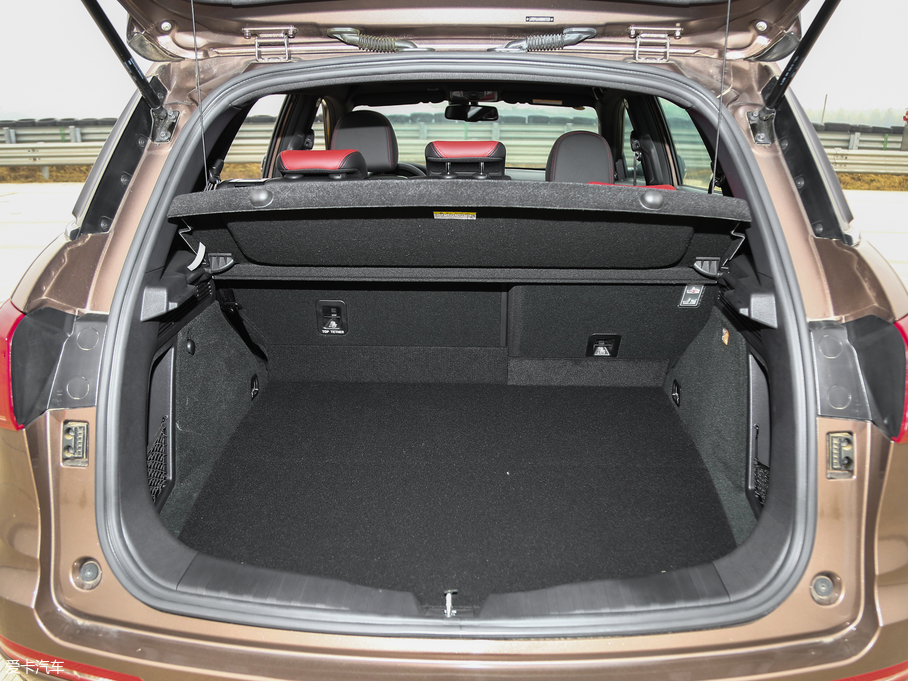 2017H6 Coupe { 2.0T pxσ򌾫Ӣ