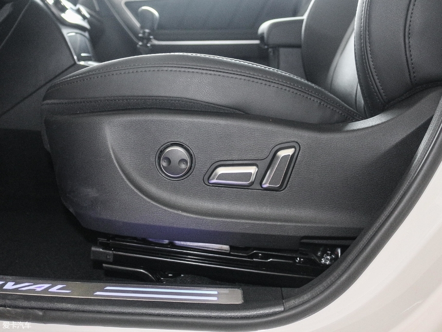 2017H6 Coupe t(bio) 2.0T քӃ(q)Ӣ