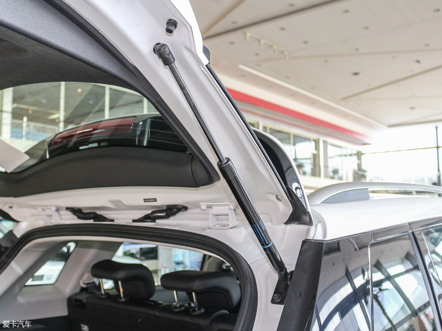 2017H6 Coupe t 2.0T քӃ򌾫Ӣ