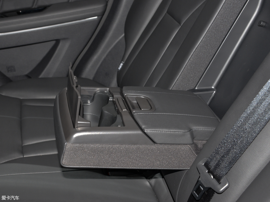 2017H6 Coupe t(bio) 2.0T ք(dng)(q)Ӣ