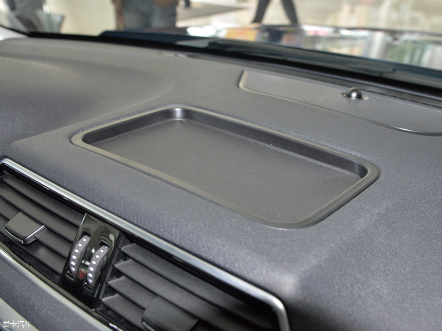 2017H6 Coupe t 2.0T քӃ򌾫Ӣ