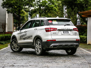 2017款红标 2.0T 双离合两驱尊贵型 左后45度