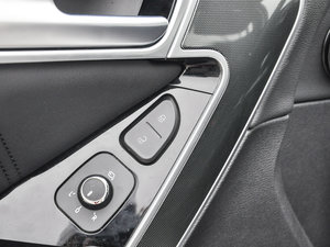 2017t 2.0T pxσ(q)Ӣ п؅^(q)