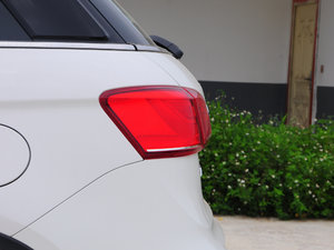 2017{ 2.0T pxσ򌾫Ӣ ^