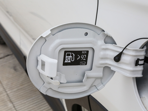 2017{ 2.0T pxσ򌶼 ^