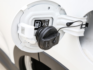 2017{ 2.0T pxσ򌶼 ^