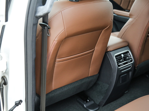 2017{ 2.0T pxσ򌶼 g