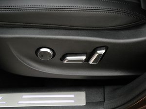 2017t 2.0T քӃ򌾫Ӣ {{