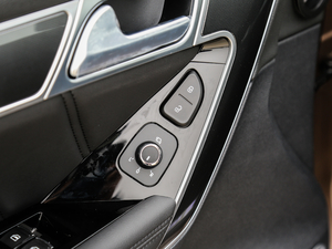 2017t 2.0T քӃ򌾫Ӣ п؅^