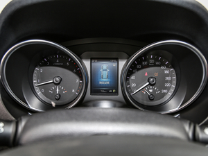 2017{ 2.0T pxσ򌾫Ӣ x