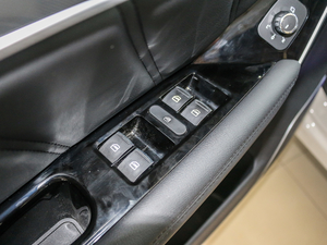 2017t 2.0T քӃ򌾫Ӣ {܇ƅ^	