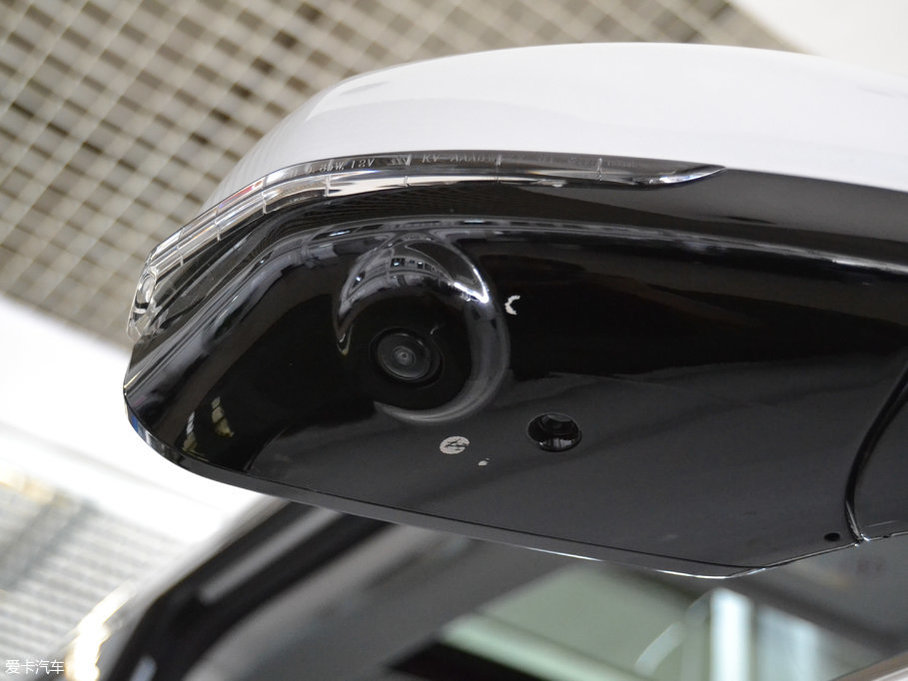 2017H9 2.0T Ԅ(dng)A 7 