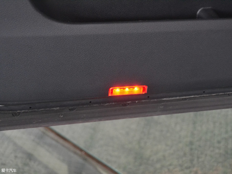 2017H9 2.0T Ԅ(dng)A 7 