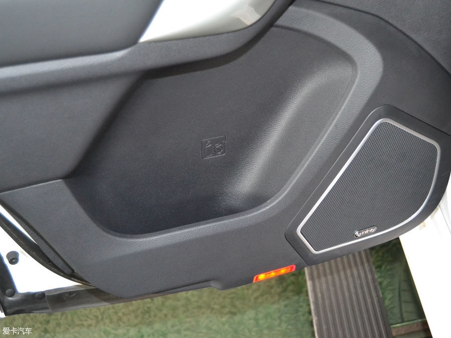 2017H9 2.0T Ԅ(dng)A 7 