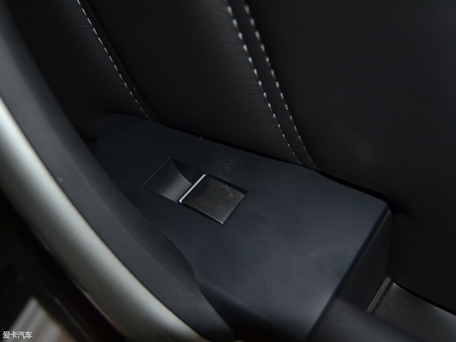 2017H9 2.0T Ԅ(dng)A 7 