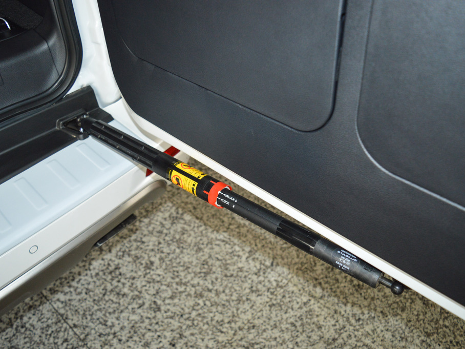 2017H9 2.0T Ԅ(dng)m 7 