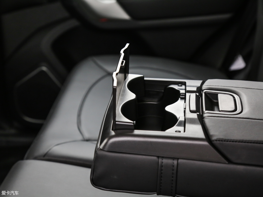 2017H9 2.0T Ԅ(dng)m 5 