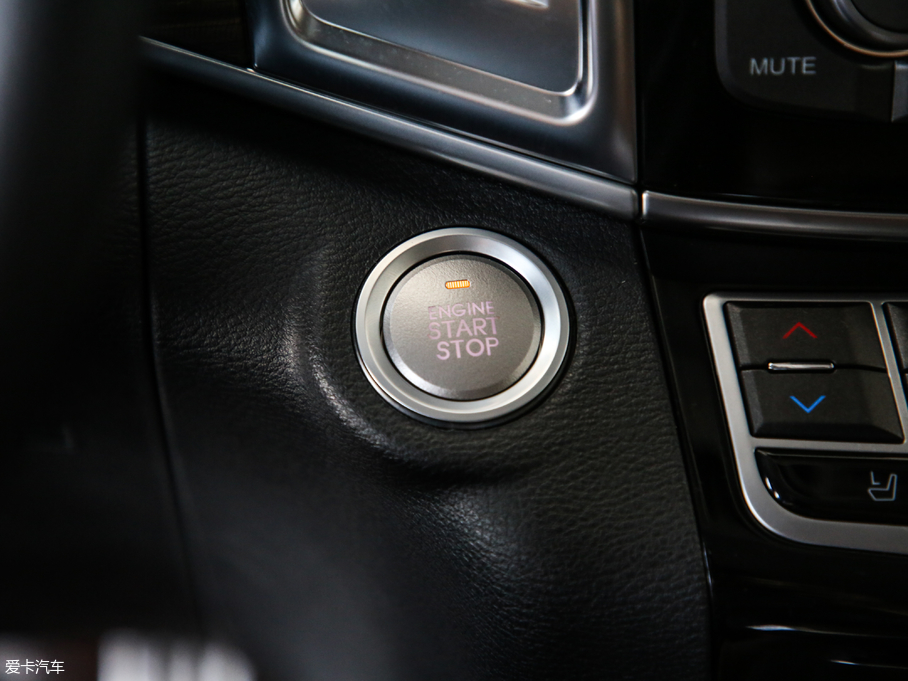 2017�����H9 2.0T �Ԅ����m�� 5�� ����