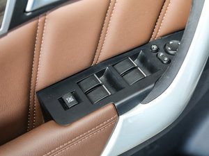 20172.0T ԄF 7  {܇ƅ^	