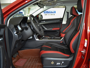 2018款蓝标 1.5T DCT风尚型 前排空间
