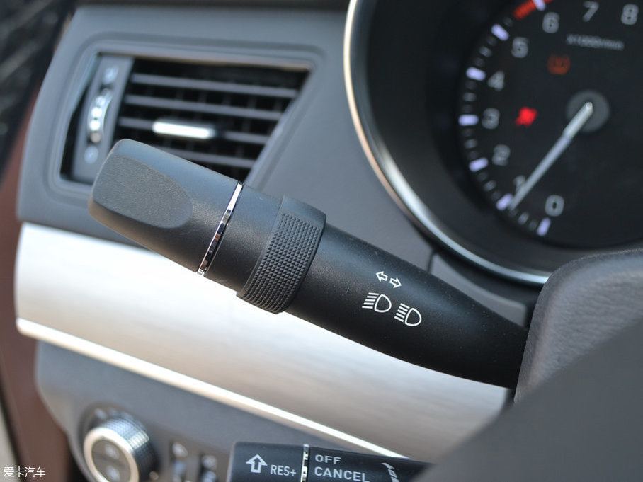 2017�����H8 2.0T �Ԅ�(d��ng)���(q��)������ ����