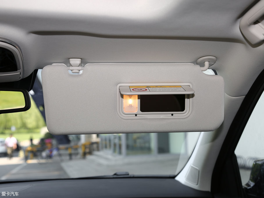 2017�����H8 2.0T �Ԅ����(q��)������ ����