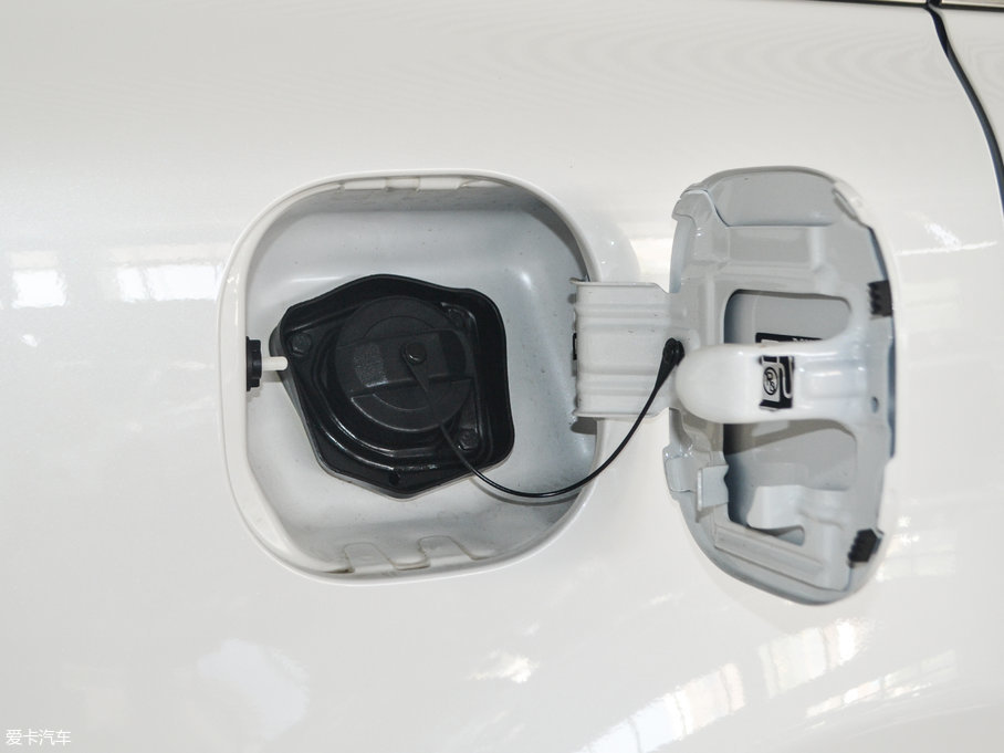 2017�����H8 2.0T �Ԅ���򌐂���� ����