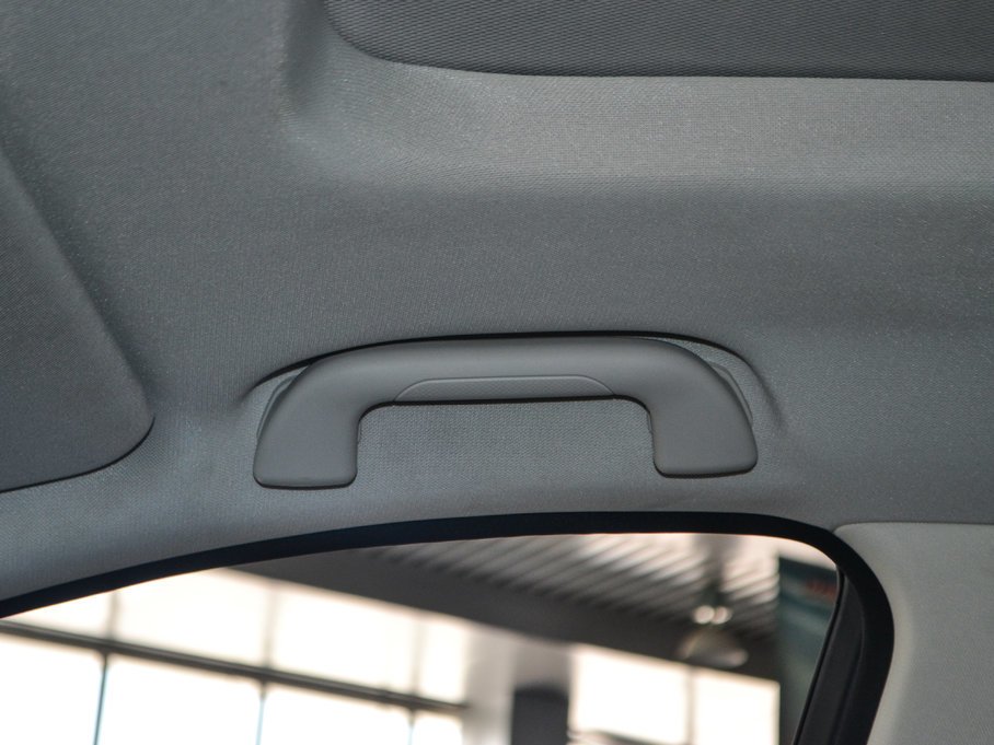 2017�����H8 2.0T �Ԅ���򌐂���� ����