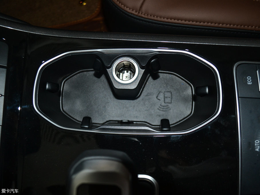 2017�����H8 2.0T �Ԅ���򌐂���� ����