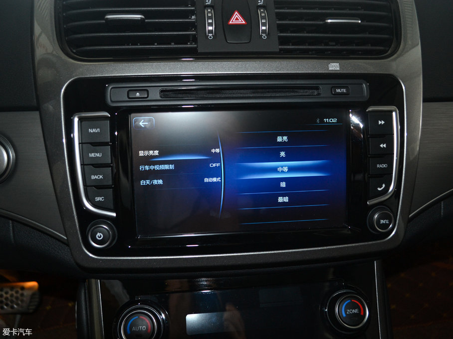 2017�����H8 2.0T �Ԅ���򌐂���� ����