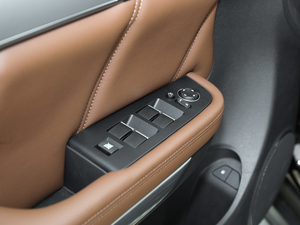 20172.0T Ԅ򌐂  {܇ƅ^(q)	