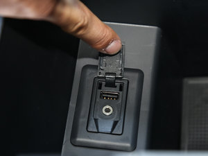 20171.5T ԄӃ򌾫Ӣ п؅^