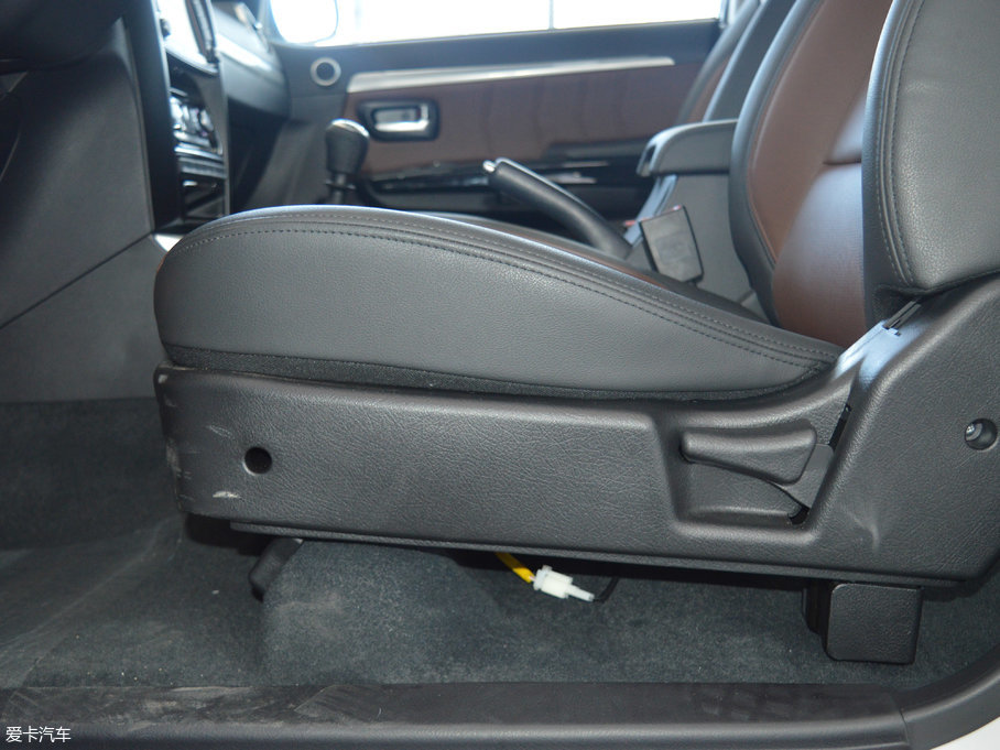 2018H5(jng) (jng) 2.0T ք(q)Ӣ 