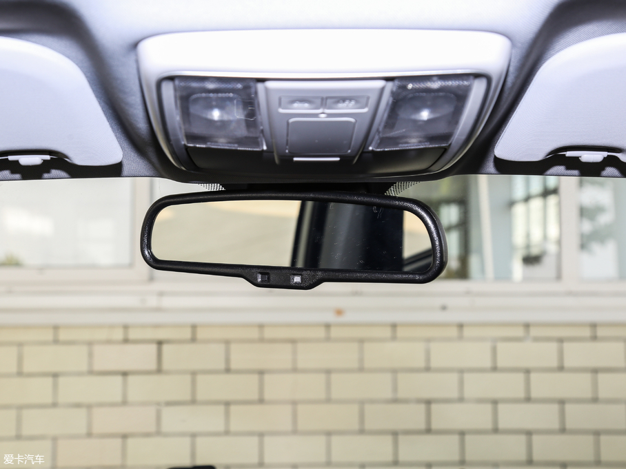 2018H5(jng) (jng) 2.0T ք(q)Ӣ 