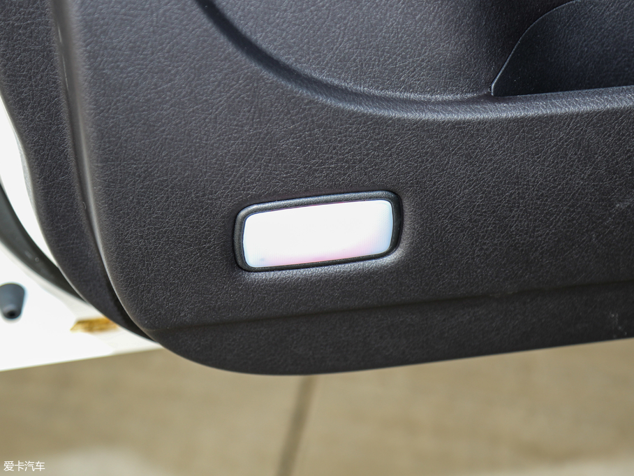 2018H5(jng) (jng) 2.0T ք򌾫Ӣ 