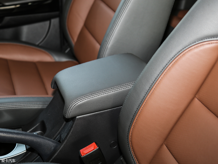 2018H5  2.0T ք򌾫Ӣ 