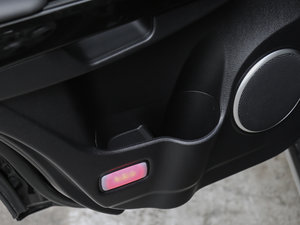 2018 2.0T քӃ򌾫Ӣ  g