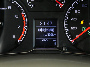 2018款经典版 2.0T 手动四驱尊贵型 汽油 中控区