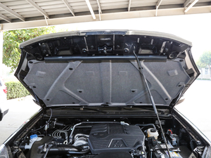 2018款经典版 2.0T 手动四驱尊贵型 汽油 其它