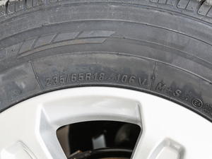 2018(jng) 2.0T ք(q)Ӣ  ݆̥ߴ