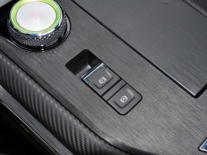 20212.0T 򌐂ܰ v܇Ƅ