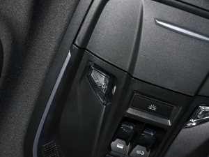 20212.0T 򌐂ܰ п؅^