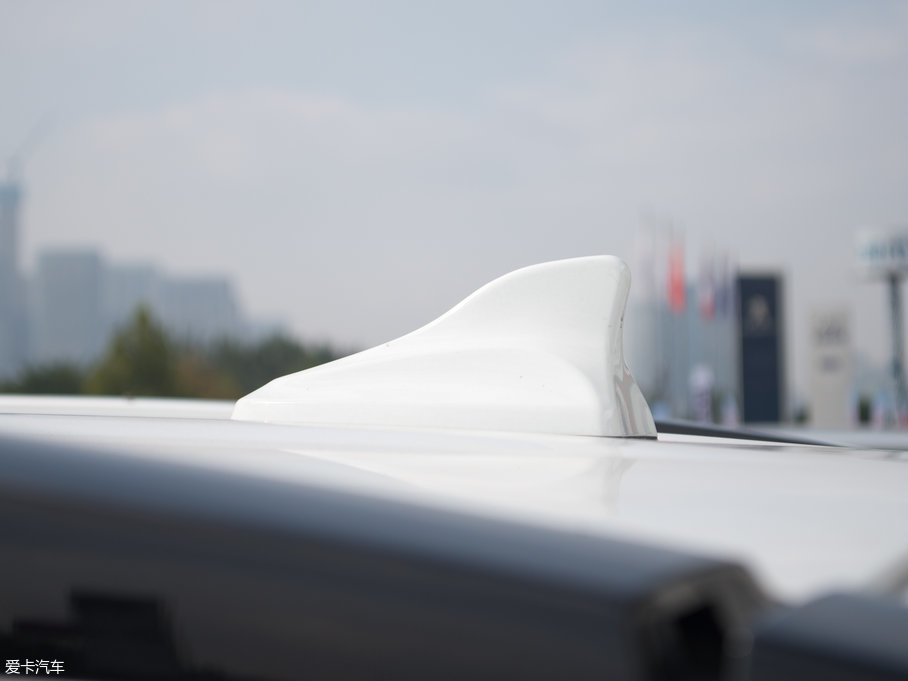 2018H6 { \Ӱ1.5T քӃ򌾫Ӣ